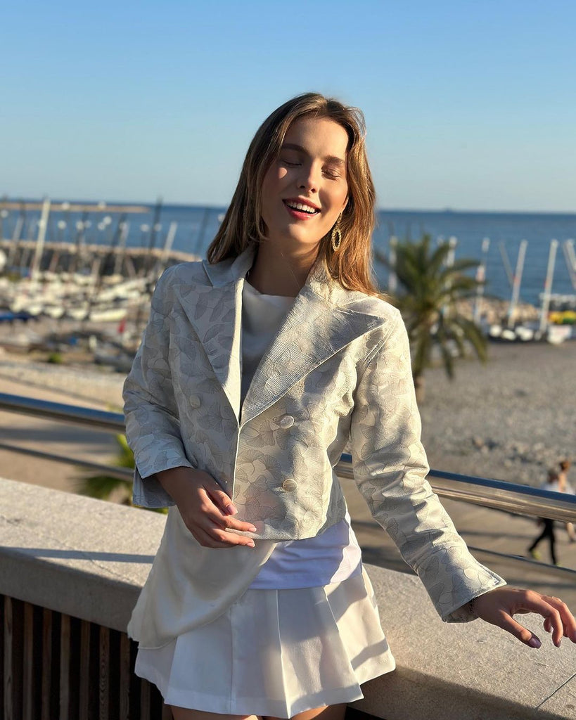 Ginkgo Elegance: Jacquard Cropped Blazer